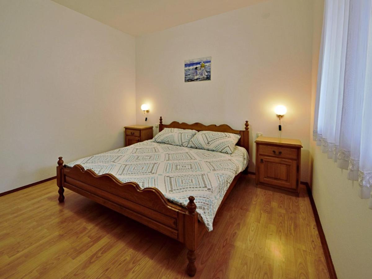 Apartment Ivamar-1 By Interhome Jezera Ngoại thất bức ảnh